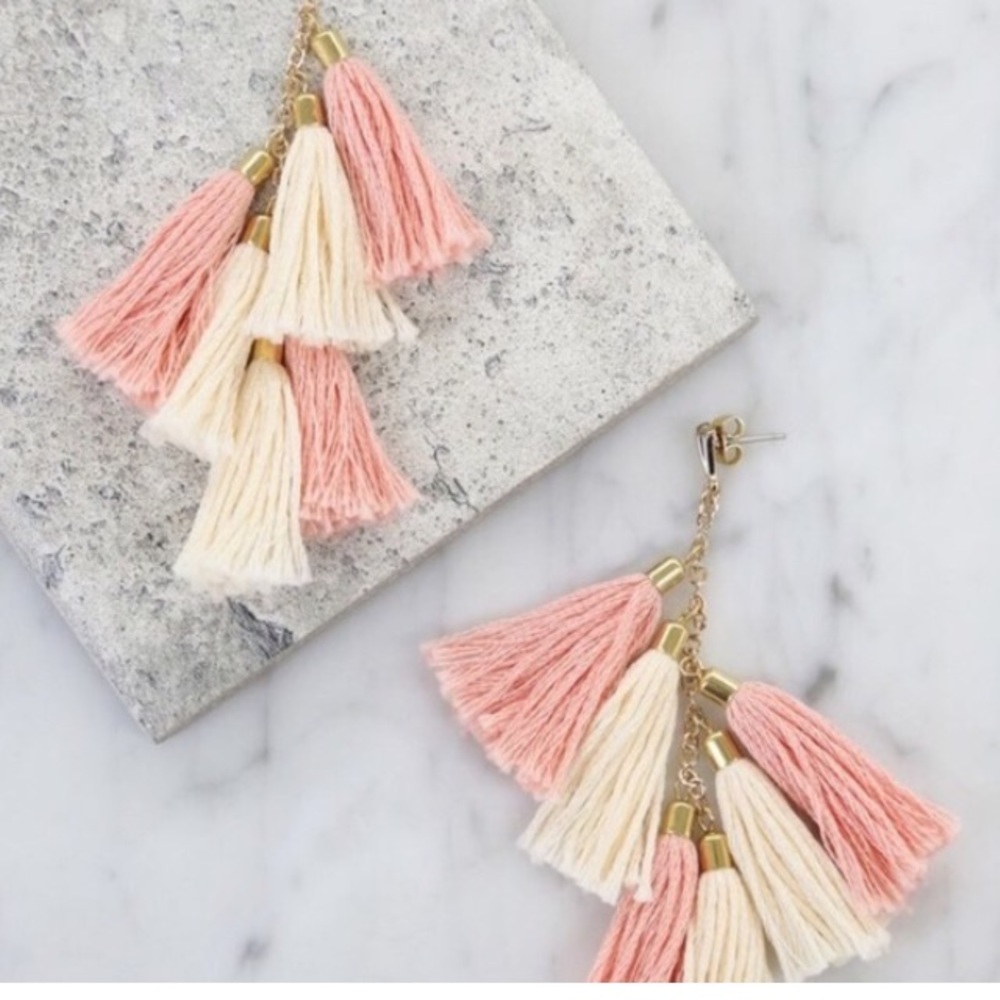 🎉HP🎉❤️ Ettika Daydreamer tassel earrings